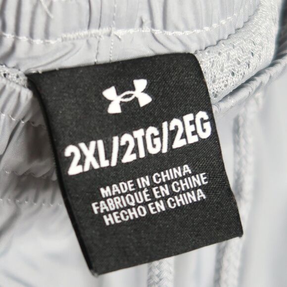 Under Armour Mens Volley Shorts 2XL Gray Active Gym Training Mesh Lining - Picture 5 of 12